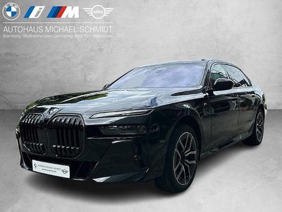 Neu BMW 740 M Sport 286 PS (210 kW) 2025 Black sapphire metallic Limousine