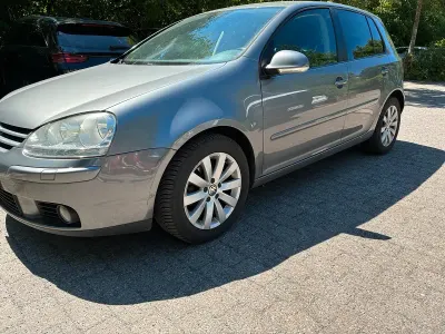Gebraucht VW Golf V 80 PS (58 kW) 2008 Grau Kleinwagen