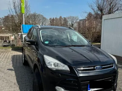 Używany Ford Kuga Titanium 182 KM (133 kW) 2013 Czarny SUV