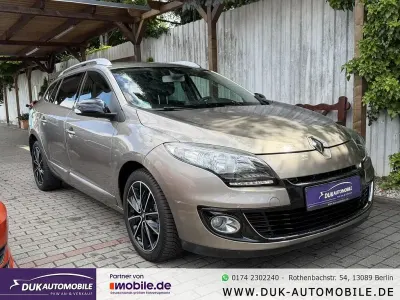 Gebraucht Renault Mégane III Bose Edition 110 PS (80 kW) 2012 Braun Limousine