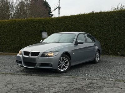 Usata BMW 318 143 CV (105 kW) 2008 Grigio Berlina