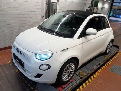 Weiß Gebraucht 2023 Fiat 500C Cabrio | 19.439 € (Guter Preis)