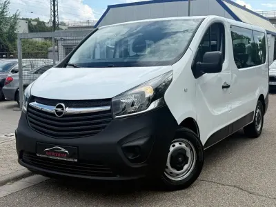 Gebraucht Opel Vivaro 95 PS (69 kW) 2015 Weiß Van / Kleinbus