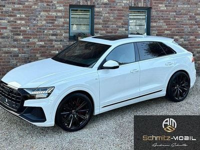 Gebraucht Audi Q8 Sport 286 PS (210 kW) 2022 Gletscherweiss SUV