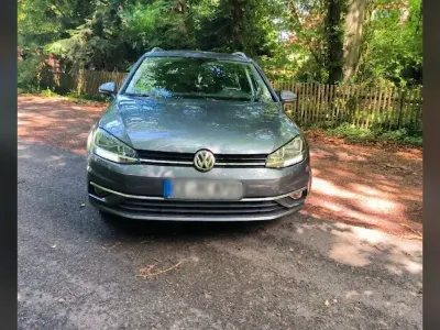 Gebraucht VW Golf VII Comfortline 110 PS (80 kW) 2017 Grau Kombi