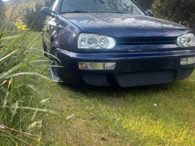Gebraucht VW Golf III 174 PS (127 kW) 1996 Violet Kleinwagen