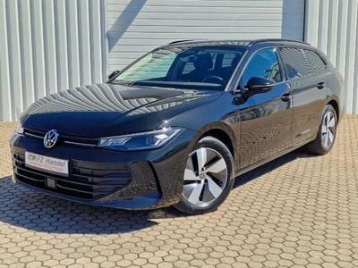 Begagnad VW Passat R 150 HK (110 kW) 2024 Svart Kombi