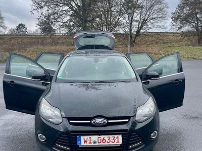 Gebraucht Ford Focus Titanium 101 PS (74 kW) 2012 Schwarz Limousine
