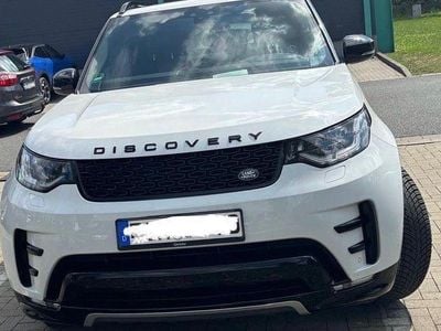 Land Rover Discovery 5