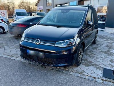 Blau Gebraucht 2021 VW Caddy Style Van / Kleinbus | 29.990 € (Etwas zu teuer)