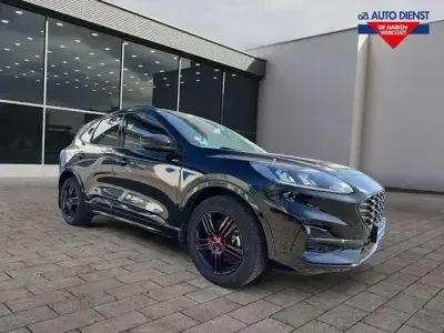 Second-hand Ford Kuga ST-Line 152 CP (111 kW) 2021 Negru SUV