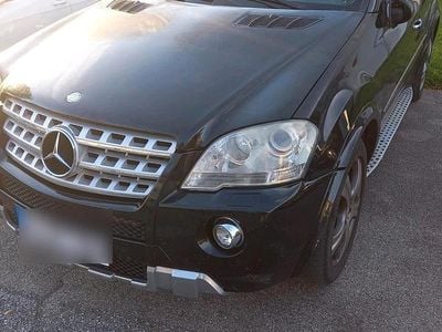 Mercedes ML320