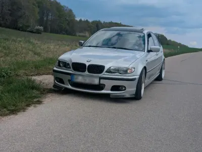 Gebraucht BMW 325 192 PS (141 kW) 2026 Silber Limousine