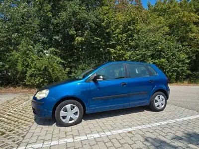 Gebraucht VW Polo Trendline 64 PS (47 kW) 2006 Blau Kleinwagen