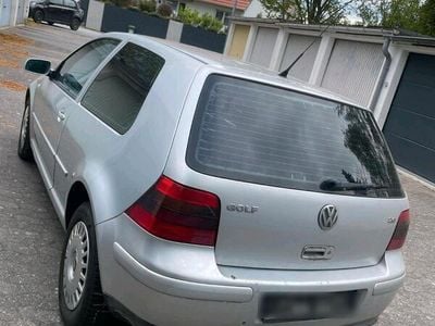 VW Golf IV