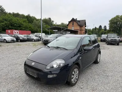 Gebraucht Fiat Punto Pop 69 PS (50 kW) 2013 Blau Kleinwagen