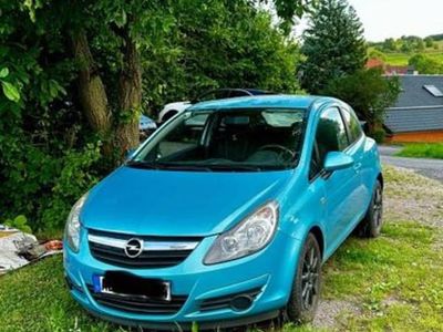 Blau Gebraucht 2010 Opel Corsa Kleinwagen | 2.800 € (Fairer Preis)
