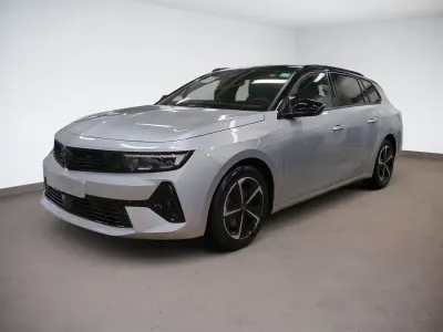 Gebraucht Opel Astra 131 PS (96 kW) 2025 Silber Kleinwagen