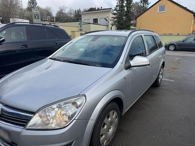 Second-hand Opel Astra Edition 110 CP (80 kW) 2009 Break
