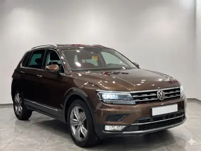 Gebraucht VW Tiguan 220 PS (161 kW) 2016 Braun SUV