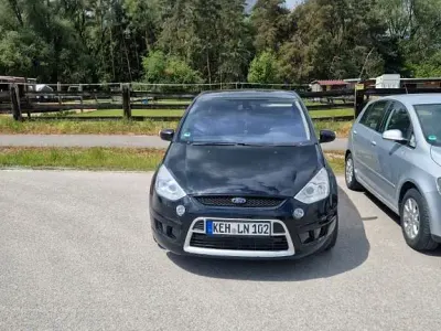 Gebraucht Ford S-MAX Titanium S 175 PS (128 kW) 2009 Schwarz Van / Kleinbus