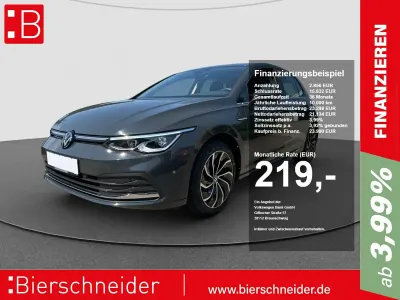Gebraucht VW Golf VIII Style 190 PS (139 kW) 2024 Grau Limousine