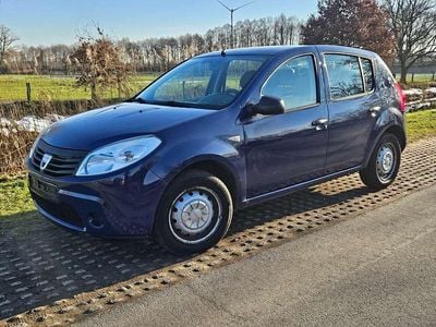 Gebraucht Dacia Sandero 75 PS (55 kW) 2009 Blau Limousine
