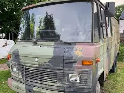 Gebraucht Mercedes 500 86 PS (63 kW) 1984 Grün Pickup