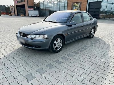 Gebraucht Opel Vectra 130 PS (95 kW) 2001 Andere farben Limousine