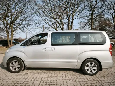 Gebraucht Hyundai H-1 170 PS (125 kW) 2008 Silber Van / Kleinbus