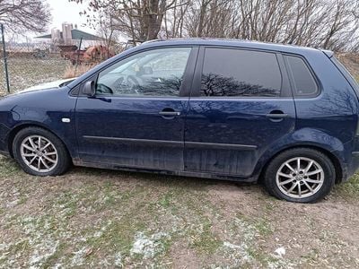 Blau Gebraucht 2004 VW Polo Kleinwagen | 900 € (Superpreis)