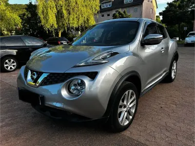 Gebraucht Nissan Juke Acenta 117 PS (86 kW) 2016 Silber SUV