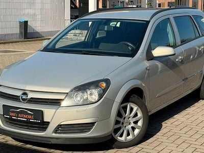 Gebraucht Opel Astra Edition 125 PS (91 kW) 2005 Pannacotta Kombi