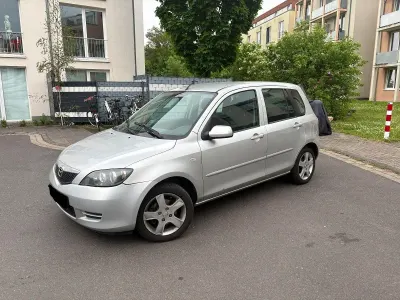 Occasion Mazda 2 Exclusive 80 ch (58 kW) 2007 Argent Citadine