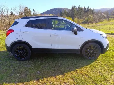 Begagnad Opel Mokka Color Innovation 136 HK (100 kW) 2015 Vit SUV