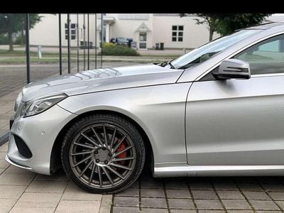 Gebraucht Mercedes E220 Sport Edition 170 PS (125 kW) 2015 Silber Coupé