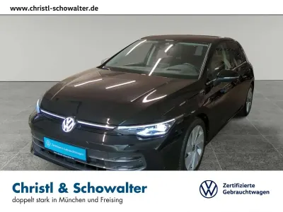 Gebraucht VW Golf VIII Style 150 PS (110 kW) 2024 Schwarz Limousine