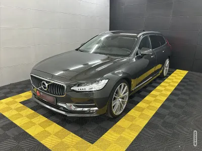 Gebraucht Volvo V90 Inscription 235 PS (172 kW) 2020 Farbe: Kombi