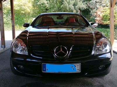 Schwarz Gebraucht 2007 Mercedes SLK200 Cabrio | 10.950 € (Etwas zu teuer)