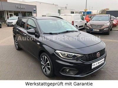 Schwarz Gebraucht 2021 Fiat Tipo Lounge Kombi | 16.590 € (Teuer)