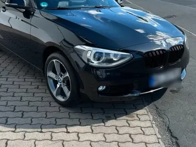Gebraucht BMW 118 143 PS (105 kW) 2014 Schwarz Kleinwagen