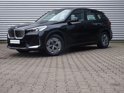 Schwarz Gebraucht 2023 BMW iX1 Performance SUV | 33.475 € (Superpreis)