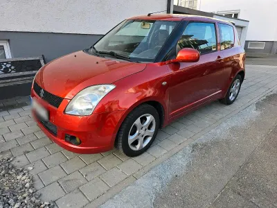 Second-hand Suzuki Swift 92 CP (67 kW) 2008 Portocaliu Hatchback