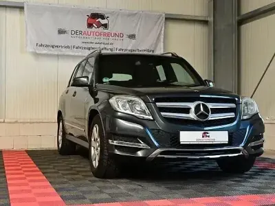 Gebraucht Mercedes GLK200 143 PS (105 kW) 2013 Grau SUV