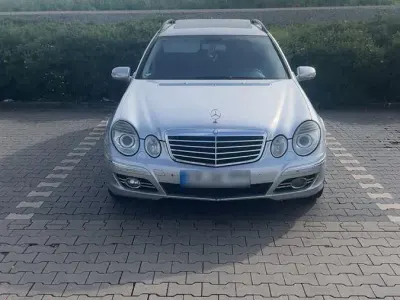 Używany Mercedes E220