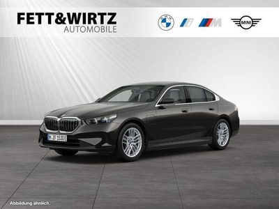 Second-hand BMW 550e Comfort Edition 489 CP (359 kW) 2024 Gri Berlinǎ
