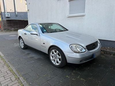 Gebraucht Mercedes SLK200 192 PS (141 kW) 1997 Silber Cabrio