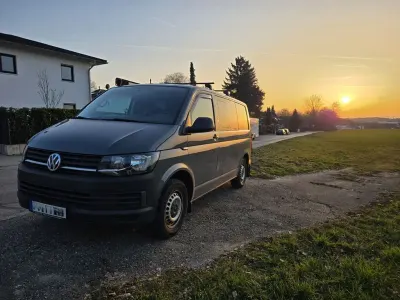 Używany VW Transporter 102 KM (75 kW) 2017 Szary Van