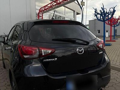 Usata Mazda 2 Exclusive 90 CV (66 kW) 2016 Nero Utilitaria