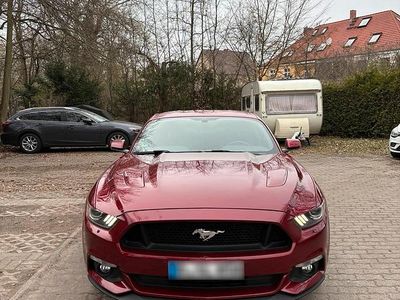 Gebraucht Ford Mustang GT Premium 440 PS (323 kW) 2015 Rot Coupé